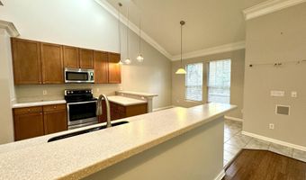 900 PARADISE Ln, Atlantic Beach, FL 32233