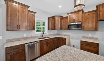 6700 Parwood Dr, Baxter, TN 38544