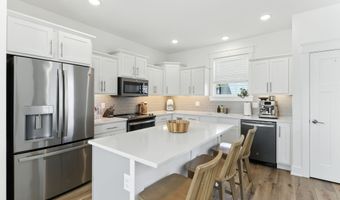 1811 SW Westview Dr, Ankeny, IA 50023