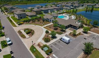 5224 WHITE CHICORY Dr, Apollo Beach, FL 33572