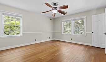 2106 Davie Ln, Camden, SC 29020