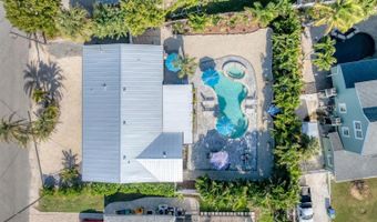 154 CRESCENT Dr, Anna Maria, FL 34216