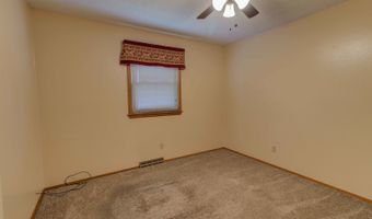 606 Dogwood Dr, Arcola, IL 61910