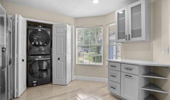 2823 BOULDER FALLS Ct, Apopka, FL 32703