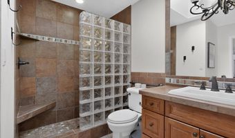 9735 Village Green Dr NE, Albuquerque, NM 87111