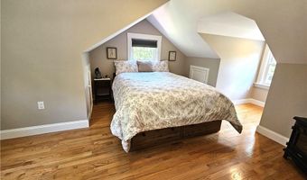 1892 Old Louisquisset Pike, Lincoln, RI 02865