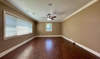 3810 N Rainbow Farm Rd, Bentonville, AR 72713