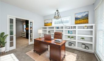 990 WHISPERWOOD Ln, Aurora, OH 44202
