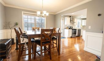 88 Phillip Ave, Cumberland, RI 02864