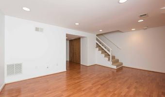 1524 N KENTUCKY St, Arlington, VA 22205