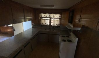 426 Albert St, Bishopville, SC 29010