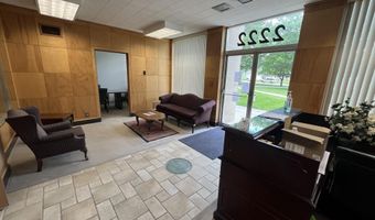 2222 8th St, Bedford, IN 47421