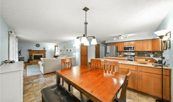 205 IRONWOOD Cir, Aurora, OH 44202