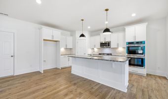 830 Winds Way, Aberdeen, NC 28315