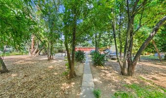 455 E Sacramento St, Altadena, CA 91001
