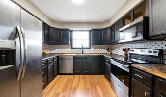805 SW MT ADAMS Ave, Boardman, OR 97818