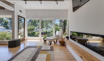 527 Clubhouse Dr, Aptos, CA 95003
