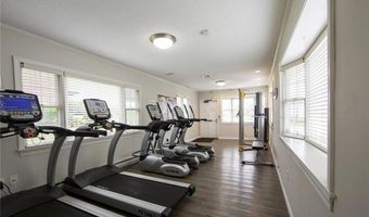 3 Admiralty Dr 8-6, Middletown, RI 02842