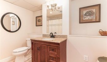 180 Mesa Dr, North Kingstown, RI 02852