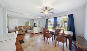 912 Greene St, Adel, IA 50003