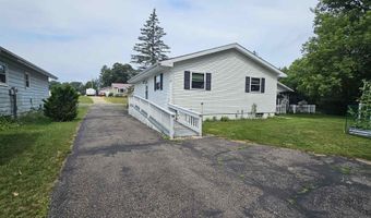216 N Vincennes St, Adams, WI 53910