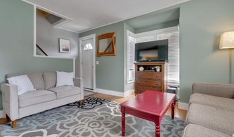 12 Maple St, Bath, ME 04530