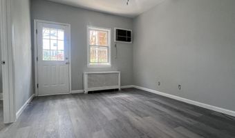 82 W 22ND St 1, Bayonne, NJ 07002