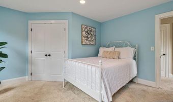 55 Woodland Ave, Allendale, NJ 07401