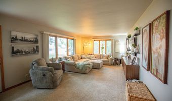 2305 Highway 18 E, Algona, IA 50511