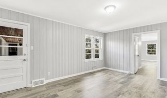 789 Pinewood, Macon, GA 31204