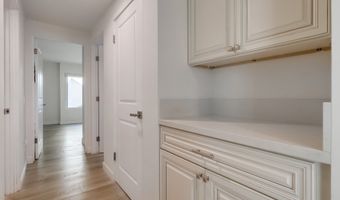 3200 La Rotonda Dr 407, Rancho Palos Verdes, CA 90275