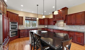 170 Fern Dr #11, Addison Twp., MI 48367