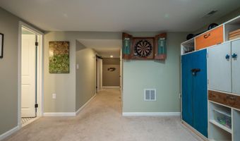 7016 WILSON Ln, Bethesda, MD 20817