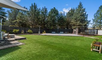 20713 SE Iron Horse Ln, Bend, OR 97702