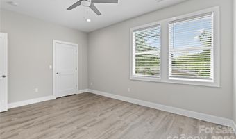 128 Rock Hill Rd, Asheville, NC 28803