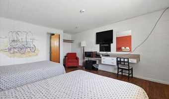 101 N Park Ave, Broadus, MT 59317