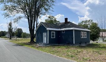 215 Wheeler Rand Rd, Charlestown, NH 03603