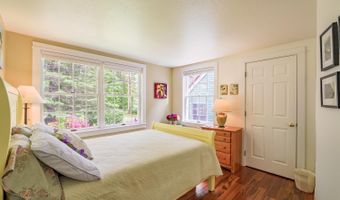 73 Head Of The Tide Rd, Belfast, ME 04915