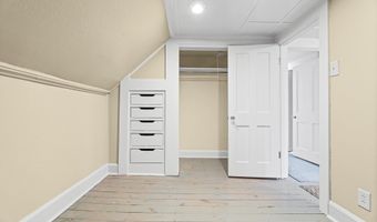 1134 Glamorgan St, Alliance, OH 44601