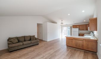 3806 Avalon Ave NE, Albany, OR 97322
