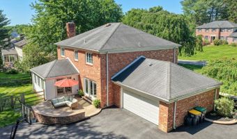 7 PIERSON Dr, Hockessin, DE 19707