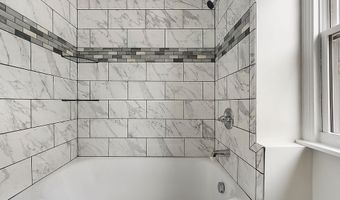 534 Pine St, Ambridge, PA 15003