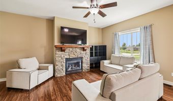 302 31st St SW, Altoona, IA 50009