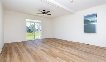27621 Maryjane Ln E, Chesterfield, MI 48047