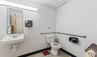 108 S MAIN St, Bridger, MT 59014