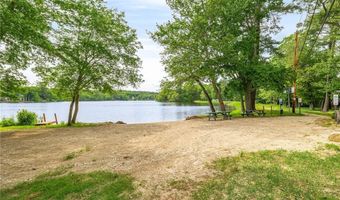 210 Keach Pond Dr, Glocester, RI 02814