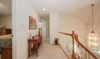 48 Essex Rd, Bedford, NH 03110