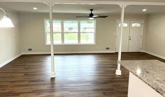 3921 LEE Dr, Anniston, AL 36207