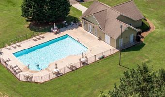 140 Lakeview Walk, Baldwin, GA 30511