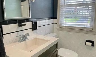 30 Althea Dr, Cranston, RI 02920